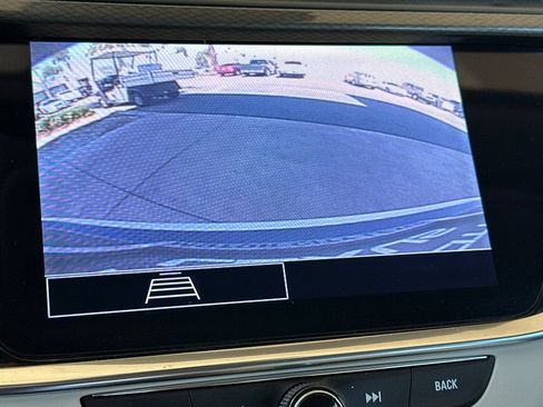 Used 2023 Buick Encore GX Preferred FWD image 22