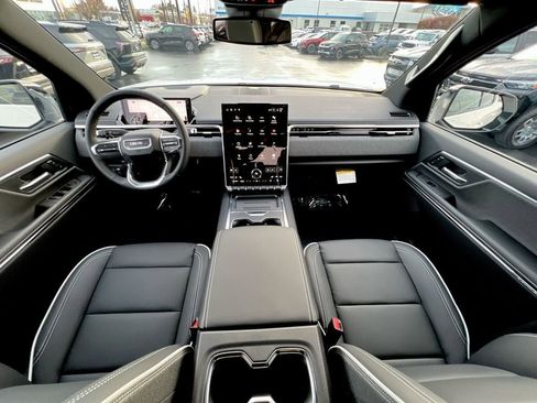 New 2026 GMC Sierra EV Elevation image 44