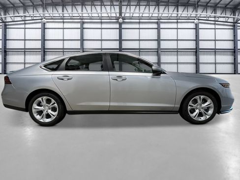 New 2026 Honda Accord LX image 7