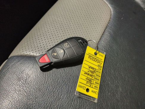 Used 2015 Jeep Cherokee Sport AWD/4WD image 34
