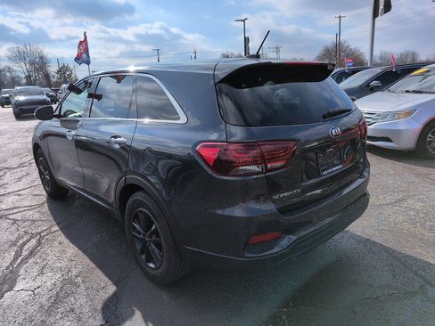 Used 2019 Kia Sorento 2.4L LX image 5