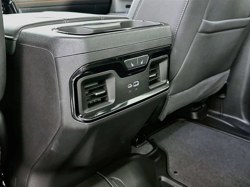 Used 2025 GMC Sierra 1500 AT4 AWD/4WD image 27