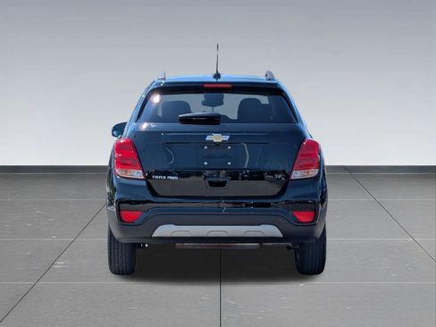 Used 2021 Chevrolet Trax LT AWD/4WD image 4