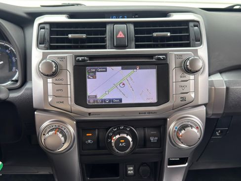 Used 2016 Toyota 4Runner SR5 Premium RWD image 22