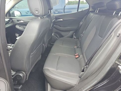 Used 2021 Buick Encore GX Preferred FWD image 24