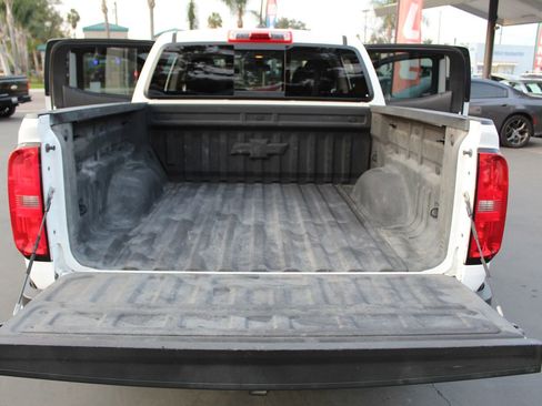 Used 2016 Chevrolet Colorado Z71 image 34