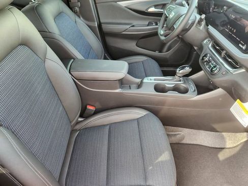 New 2026 Buick Envista Preferred w/ Convenience I Package FWD image 11