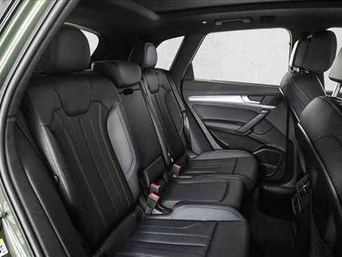 Used 2025 Audi Q5 2.0T Premium Plus w/ Premium Plus Package image 21