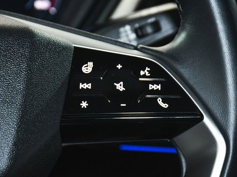 Used 2024 Audi Q4 e-tron Premium Plus w/ Premium Plus image 36