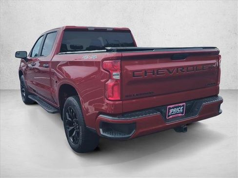 Used 2022 Chevrolet Silverado 1500 Custom w/ LPO, Blackout Package AWD/4WD image 8