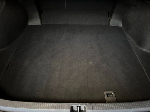 Used 2022 Toyota Camry SE image 16