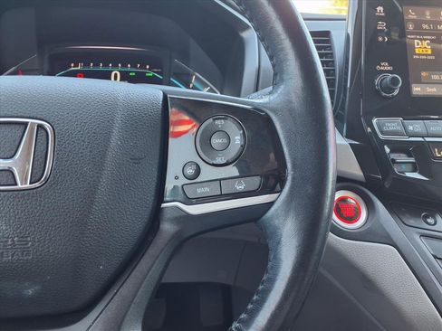 Used 2019 Honda Odyssey EX-L image 26