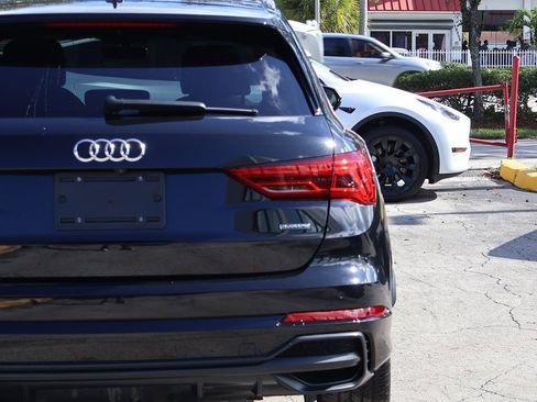 Used 2021 Audi Q3 2.0T Premium w/ Convenience Package image 15