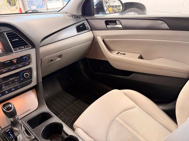 Used 2016 Hyundai Sonata Sport FWD image 18