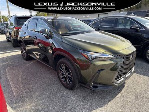 Used 2025 Lexus NX 250 FWD w/ Towing Package (2000 Lbs) image 1