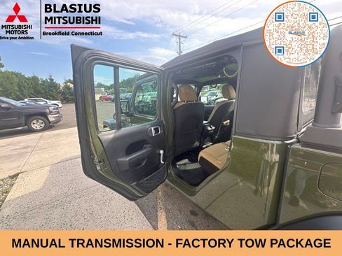 Used 2023 Jeep Gladiator Sport w/ Trailer Tow Package AWD/4WD image 40