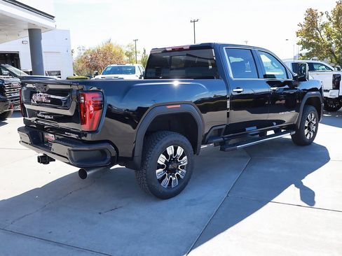 New 2026 GMC Sierra 3500 Denali w/ Technology Package image 6