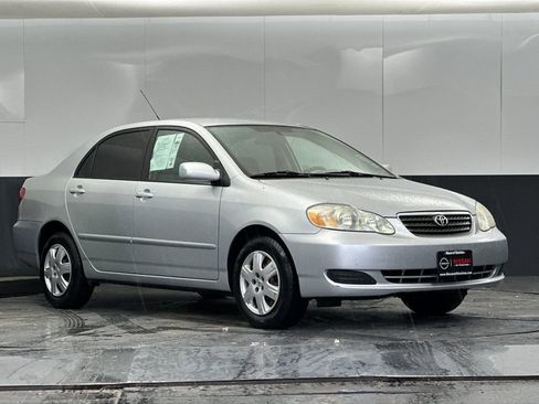 Used 2007 Toyota Corolla LE image 1