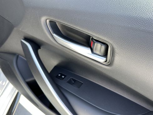 Used 2024 Toyota Corolla Sedan w/ SE Convenience Package image 19