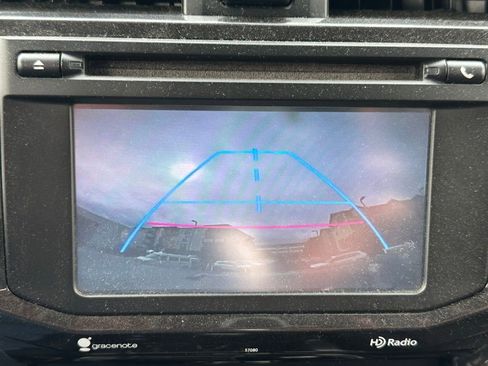 Used 2014 Toyota 4Runner Trail AWD/4WD image 11
