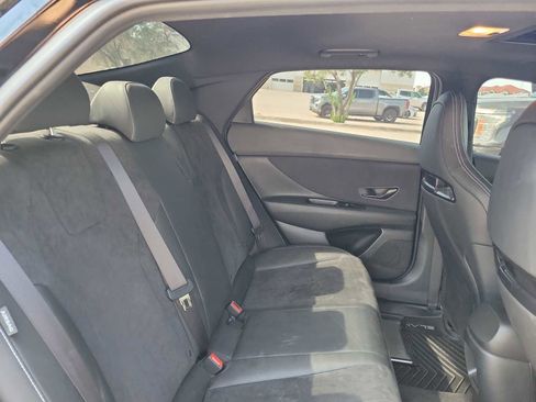 Used 2025 Hyundai Elantra N FWD image 17