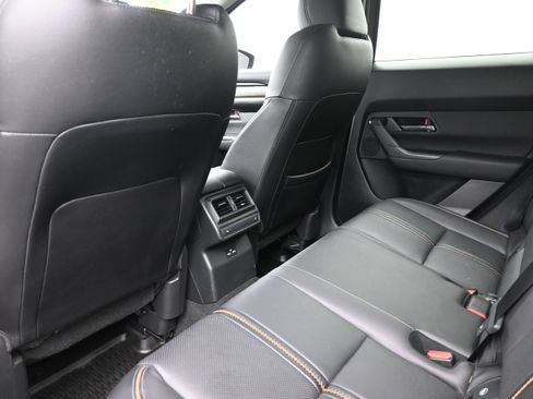 Used 2023 MAZDA CX-50 2.5 Turbo w/ Weather Package AWD/4WD image 20