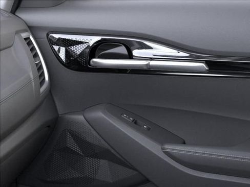 New 2026 Kia Seltos EX FWD image 25