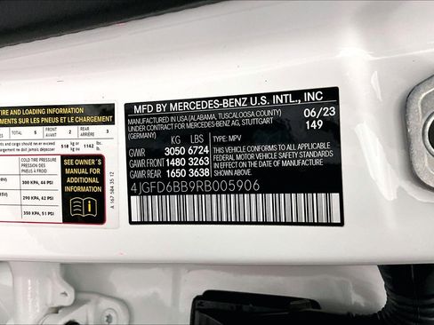 Certified 2024 Mercedes-Benz GLE 53 AMG 4MATIC Coupe image 33