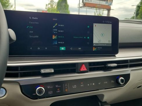 Certified 2025 Kia Sorento S FWD image 20