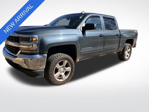 Used 2017 Chevrolet Silverado 1500 LT w/ All Star Edition image 7
