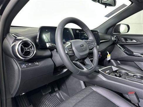 New 2026 Chevrolet Equinox LT w/ Convenience Package II image 10