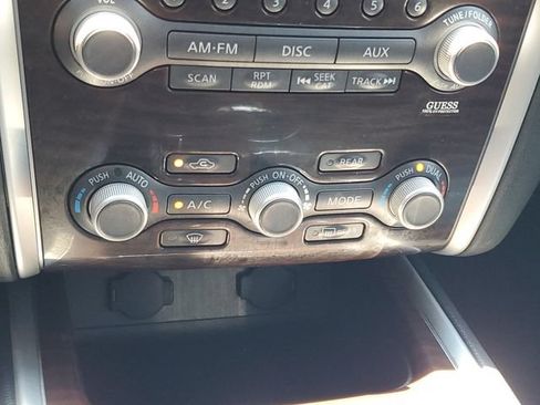 Used 2013 Nissan Pathfinder SL w/ Cargo Pkg FWD image 19