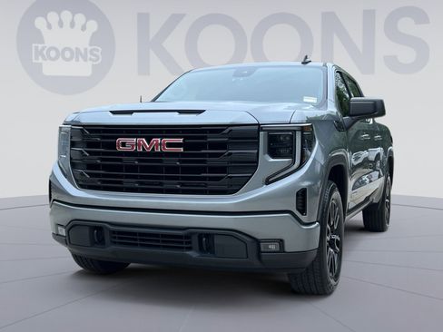 Used 2023 GMC Sierra 1500 Elevation RWD image 1