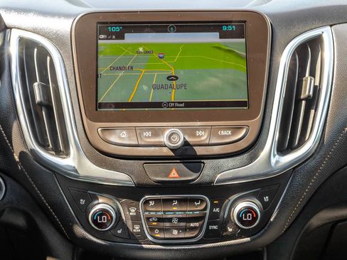 Used 2018 Chevrolet Equinox Premier FWD image 14