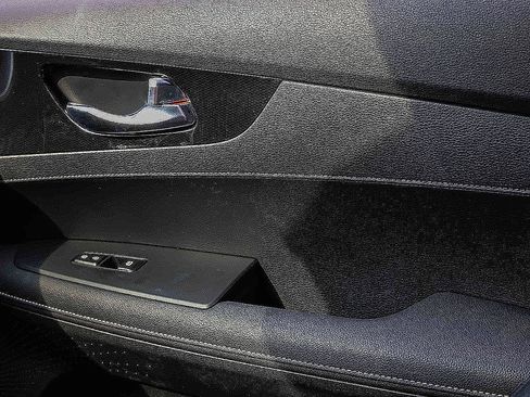 Certified 2023 Kia Forte GT-Line w/ GT-Line Technology Package image 17