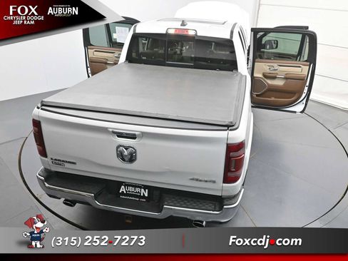 Used 2022 RAM 1500 Laramie AWD/4WD image 40