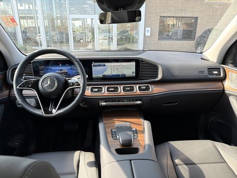 Used 2026 Mercedes-Benz GLE 350 4MATIC image 11