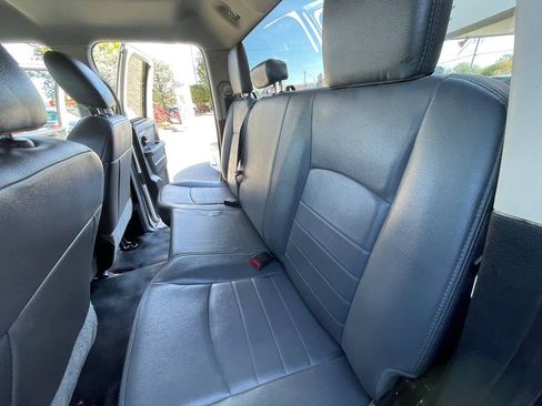 Used 2018 RAM 1500 Tradesman image 13