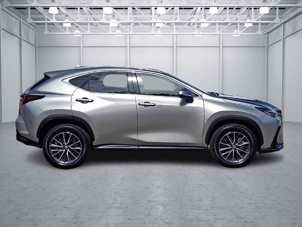 Used 2022 Lexus NX 350h AWD w/ Towing Package (2000 Lbs) image 8