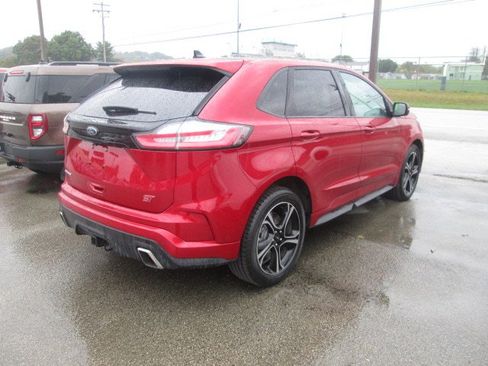 Used 2020 Ford Edge ST w/ Equipment Group 401A image 5
