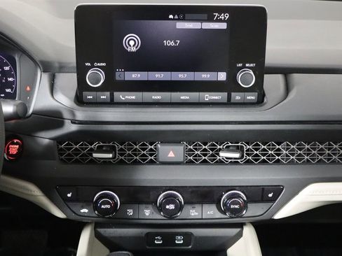 Used 2024 Honda Accord EX image 26