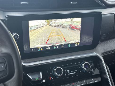 Used 2023 GMC Sierra 1500 Denali w/ Technology Package image 25