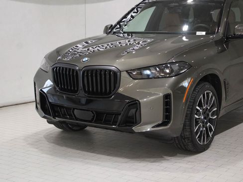 Used 2026 BMW X5 sDrive40i w/ M Sport Package RWD image 2