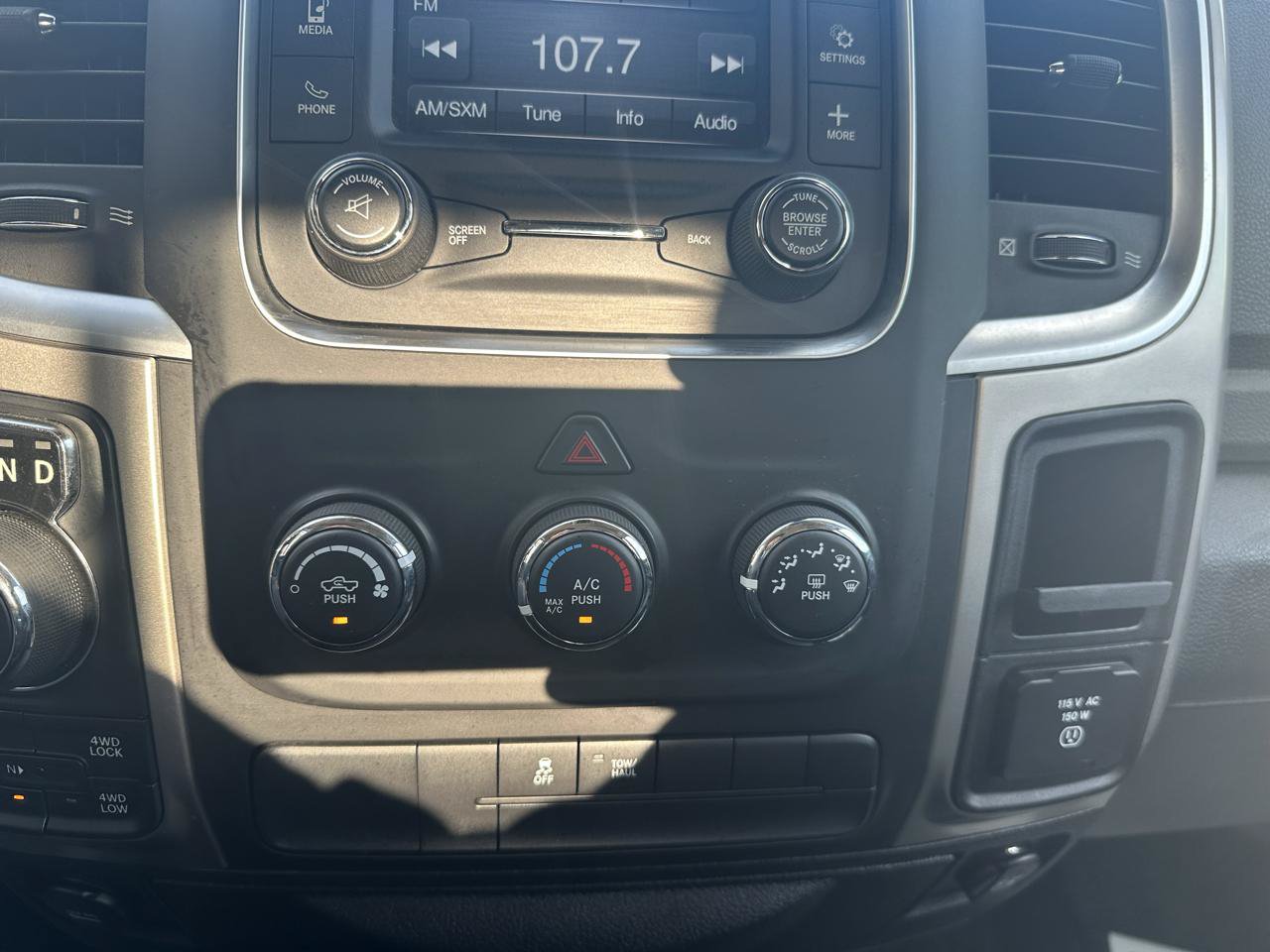 Used 2016 RAM 1500 Big Horn AWD/4WD image 15