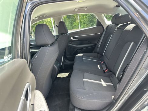 Used 2025 Hyundai Sonata SEL FWD image 31