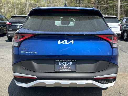 Used 2025 Kia Sportage EX w/ Premium Package image 4