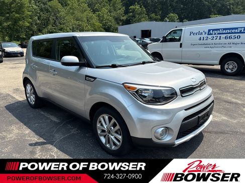 Used 2019 Kia Soul + w/ Audio Package FWD image 7