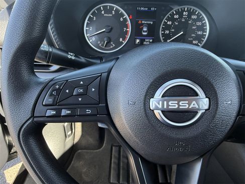 Certified 2025 Nissan Sentra S image 25