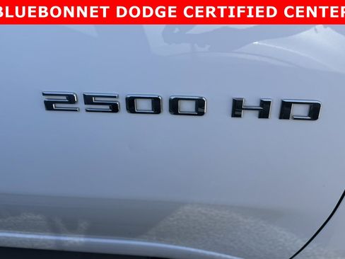 Used 2022 Chevrolet Silverado 2500 LT w/ Fleet Comfort Package AWD/4WD image 16