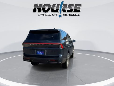 New 2026 Lincoln Navigator L Reserve image 8